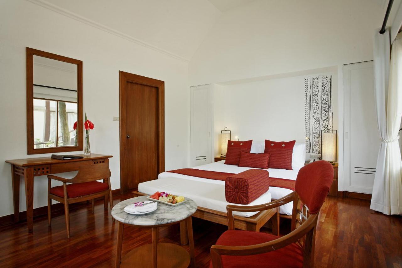 Centara Villas Phuket Karon Exterior foto
